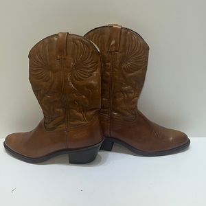 Dingo boots
